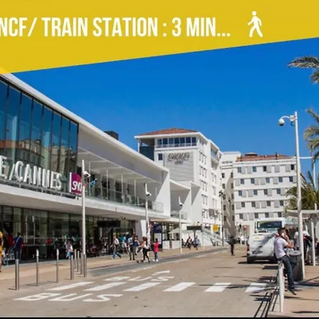 Ete Edition Perle Rare Standing Sur La Croisette, Front De A Cote Du Carlton, Pour 4 Personnes 1m , Palais 5mn Emplacement Exceptionnel Cannes